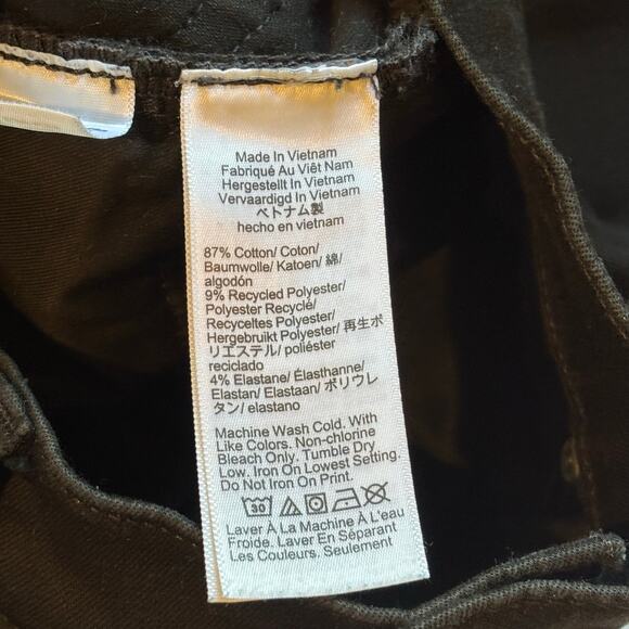 J. Crew Black '03 Kick Out Cropped Jeans - size 28 - Picture 4 of 6